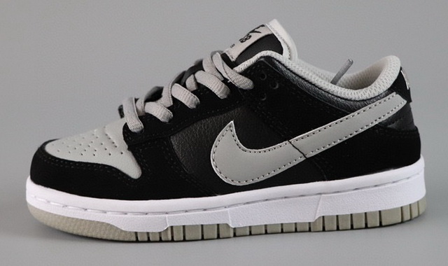 Kids Nike Dunk 05